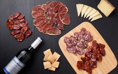 Cómo hacer una tabla de quesos y embutidos